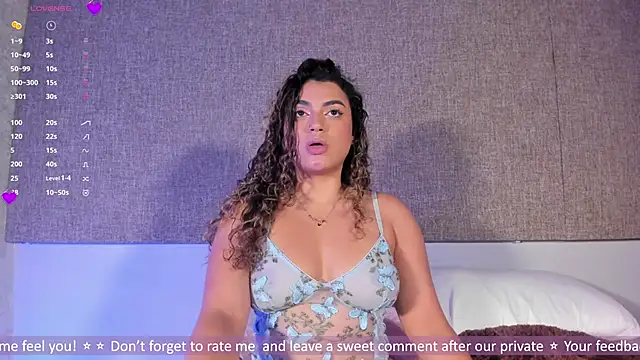 Snapshot of Salomeferreira_ chatting on October 18, 2025, 5:03 pm Salomeferreira online show from October 18, 2025, 5:03 pm