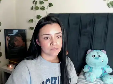 Snapshot of MarilynWhite_ chatting on September 19, 2025, 3:19 am MarilynWhite online show from September 19, 2025, 3:19 am