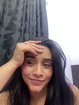 Snapshot of MarilynWhite_ chatting on October 3, 2025, 8:55 am MarilynWhite online show from October 3, 2025, 8:55 am