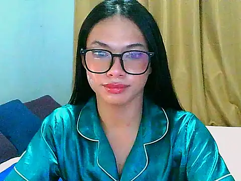 Snapshot of zowi_cock2946 chatting on October 6, 2025, 1:19 pm zowi cock2946 online show from October 6, 2025, 1:19 pm