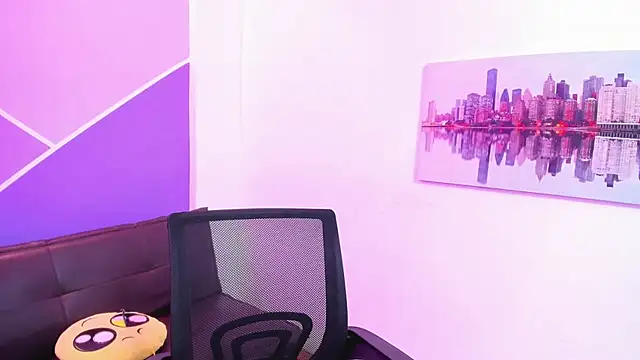 Angelina rossy online show from November 19, 2025, 3:50 am