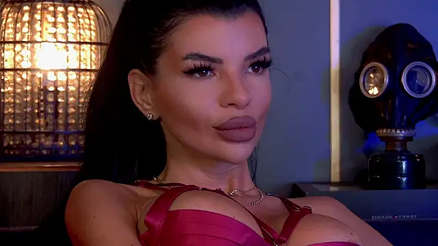 EleniaDevons online show from September 16, 2025, 8:15 am