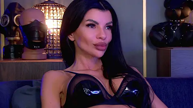 EleniaDevons online show from March 18, 2026, 1:47 pm