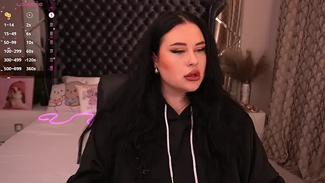 SerahMirabeli online show from September 26, 2025, 6:56 pm