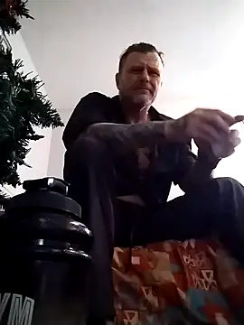Snapshot of WiltedYeller chatting on March 19, 2026, 7:51 pm WiltedYeller online show from March 19, 2026, 7:51 pm