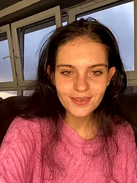 Camwithchlox online show from October 24, 2025, 4:58 pm