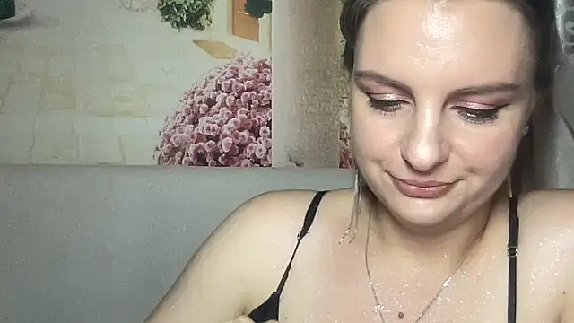 Snapshot of Virela chatting on July 23, 2026, 3:21 pm Virela online show from July 23, 2026, 3:21 pm