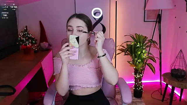 Sweet  Amily online show from December 4, 2025, 7:17 am