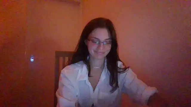 Snapshot of Zerinaa chatting on July 31, 2026, 8:52 pm Zerinaa online show from July 31, 2026, 8:52 pm