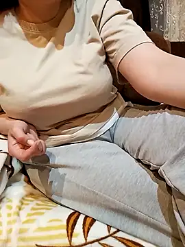 Snapshot of whiteprincesse chatting on September 10, 2025, 5:24 pm whiteprincesse online show from September 10, 2025, 5:24 pm