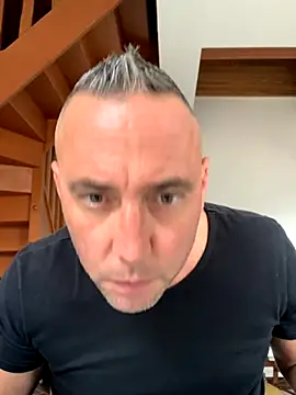 Marronglace1 online show from September 26, 2025, 8:51 am