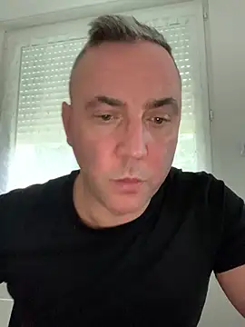 Marronglace1 online show from January 13, 2026, 2:44 pm