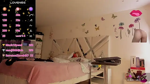 Snapshot of sexyzoe_69 chatting on March 12, 2025, 12:31 am sexyzoe 69 online show from March 12, 2025, 12:31 am