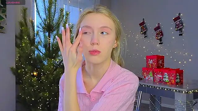 Succubelle online show from January 6, 2026, 7:12 am