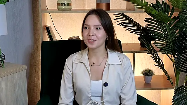 EmelySwickheimer online show from September 12, 2025, 10:15 am