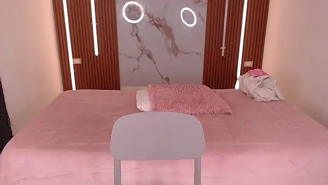 tiffy loff online show from November 13, 2025, 8:30 pm