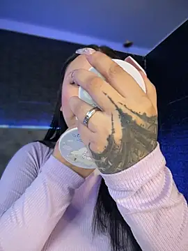 Snapshot of Megaan__More chatting on April 16, 2026, 2:12 am Megaan More online show from April 16, 2026, 2:12 am