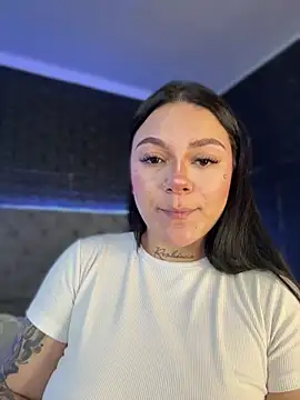 Snapshot of Megaan__More chatting on April 30, 2026, 2:29 am Megaan More online show from April 30, 2026, 2:29 am