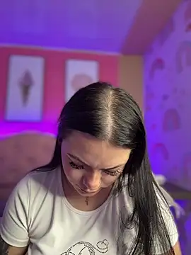 Snapshot of Megaan__More chatting on May 24, 2026, 3:22 am Megaan More online show from May 24, 2026, 3:22 am