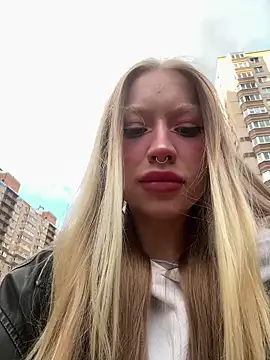 Sugar Pop online show from September 19, 2025, 2:29 pm