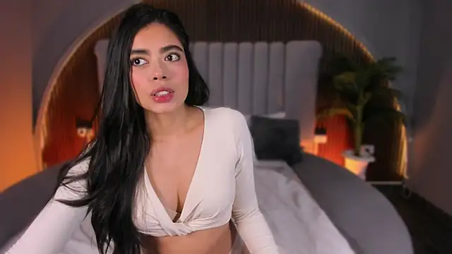 Isabellax21 online show from February 17, 2026, 4:31 am