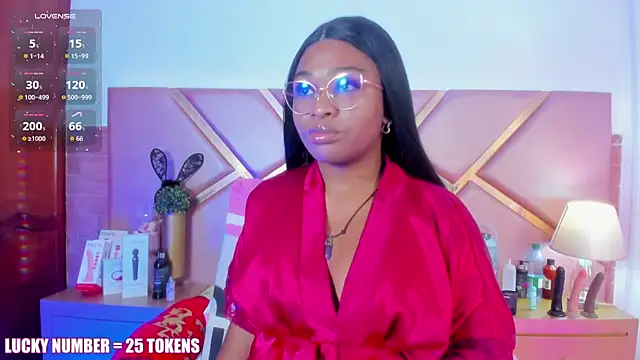 SophieSinclair online show from April 11, 2026, 12:42 pm