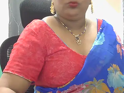 Snapshot of Nisha-telugu chatting on July 9, 2026, 12:20 pm Nisha-telugu online show from July 9, 2026, 12:20 pm