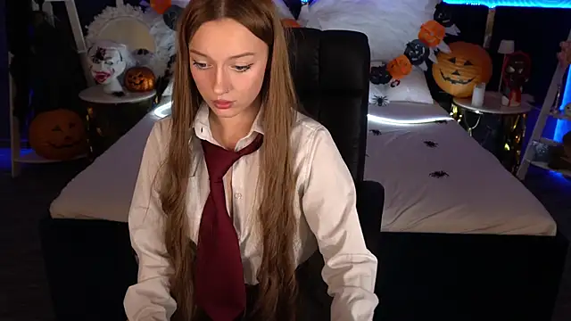 FoxyMayy online show from November 1, 2025, 9:28 pm