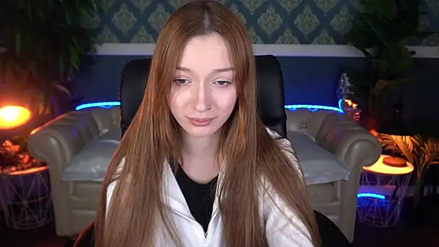 Snapshot of FoxyMayy chatting on March 19, 2026, 1:59 pm FoxyMayy online show from March 19, 2026, 1:59 pm