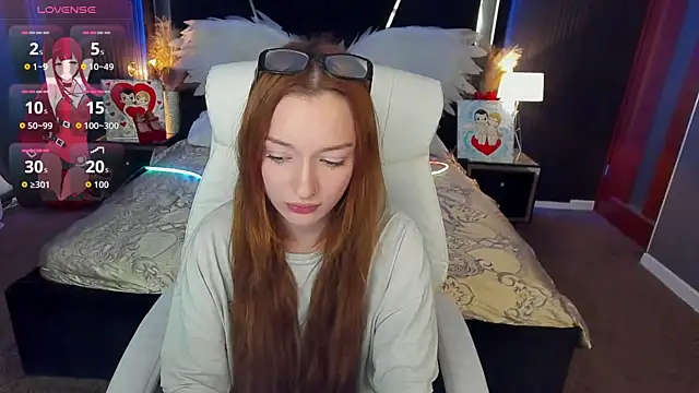 Snapshot of FoxyMayy chatting on April 1, 2026, 1:41 pm FoxyMayy online show from April 1, 2026, 1:41 pm