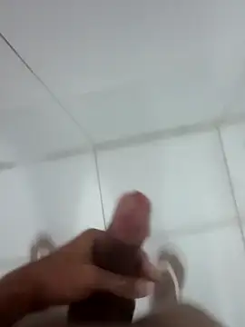 Snapshot of Carraraputo chatting on November 22, 2025, 12:31 am Carraraputo online show from November 22, 2025, 12:31 am