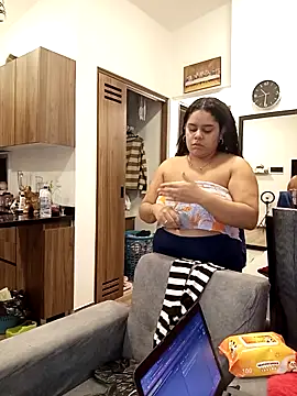 Anabelle 00  online show from October 18, 2025, 3:31 am