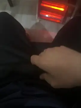 LAZ3R1 online show from December 15, 2025, 12:26 am