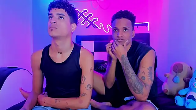 Snapshot of Lucky_boys__X chatting on December 4, 2025, 7:11 pm Lucky boys X online show from December 4, 2025, 7:11 pm