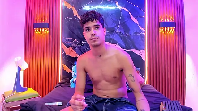 Snapshot of Lucky_boys__X chatting on February 11, 2026, 6:13 pm Lucky boys X online show from February 11, 2026, 6:13 pm