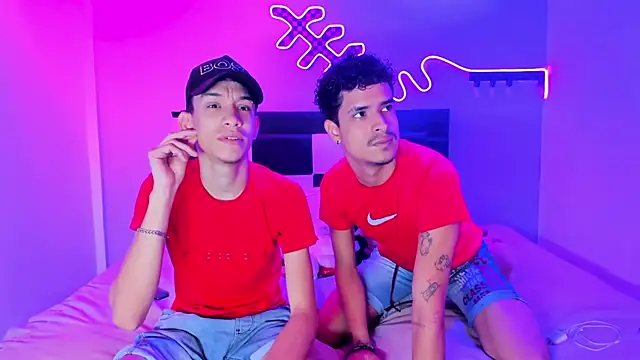 Snapshot of Lucky_boys__X chatting on February 21, 2026, 4:08 pm Lucky boys X online show from February 21, 2026, 4:08 pm