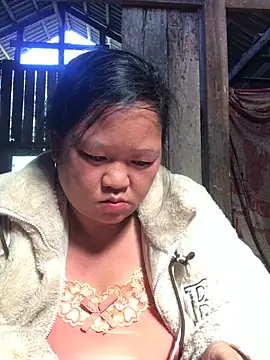 riso-00 online show from November 30, 2025, 5:00 am