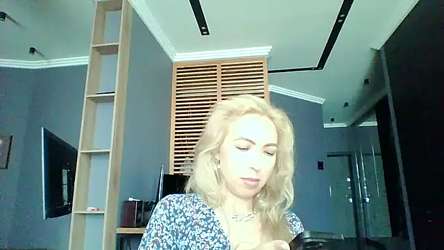 Ivvona online show from July 25, 2026, 10:46 am