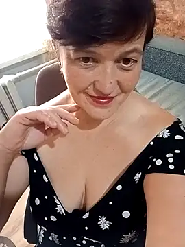 Snapshot of Caramellove8877 chatting on November 10, 2025, 12:15 pm Caramellove8877 online show from November 10, 2025, 12:15 pm