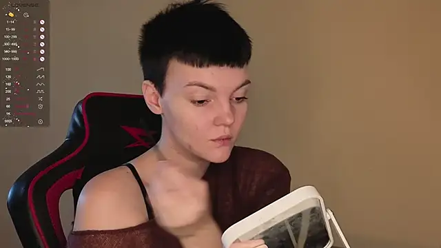 KrisNeal online show from December 14, 2025, 9:14 am