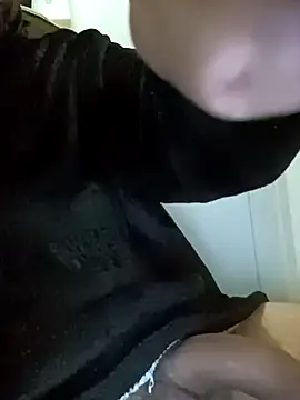 Snapshot of -Tony-TTBM chatting on November 5, 2025, 10:48 am -Tony-TTBM online show from November 5, 2025, 10:48 am