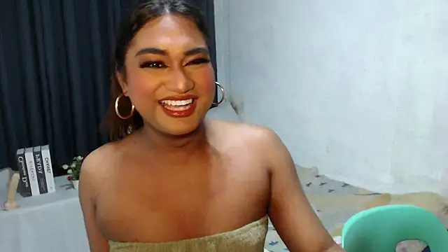 Elysia Fox online show from November 21, 2025, 3:16 am