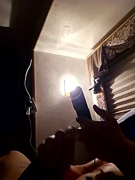 larry36 12 online show from February 9, 2026, 7:01 am