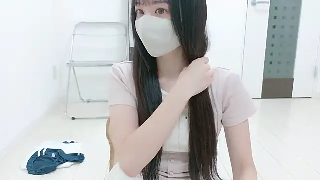  Mia land  online show from February 10, 2026, 1:04 pm