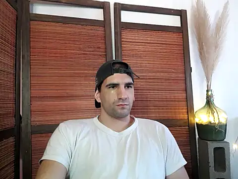 ObeyLust online show from September 14, 2025, 4:28 pm