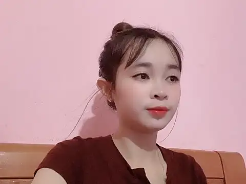 Suna7383 online show from October 19, 2025, 5:13 pm