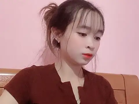 Suna7383 online show from October 30, 2025, 3:57 pm