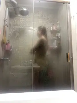 MartaLuna  online show from April 2, 2026, 8:45 am