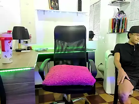 xxKamadevaxx online show from March 20, 2026, 12:32 pm