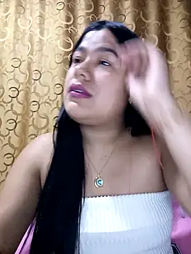 Snapshot of April_Becker chatting on November 23, 2025, 3:28 am April Becker online show from November 23, 2025, 3:28 am